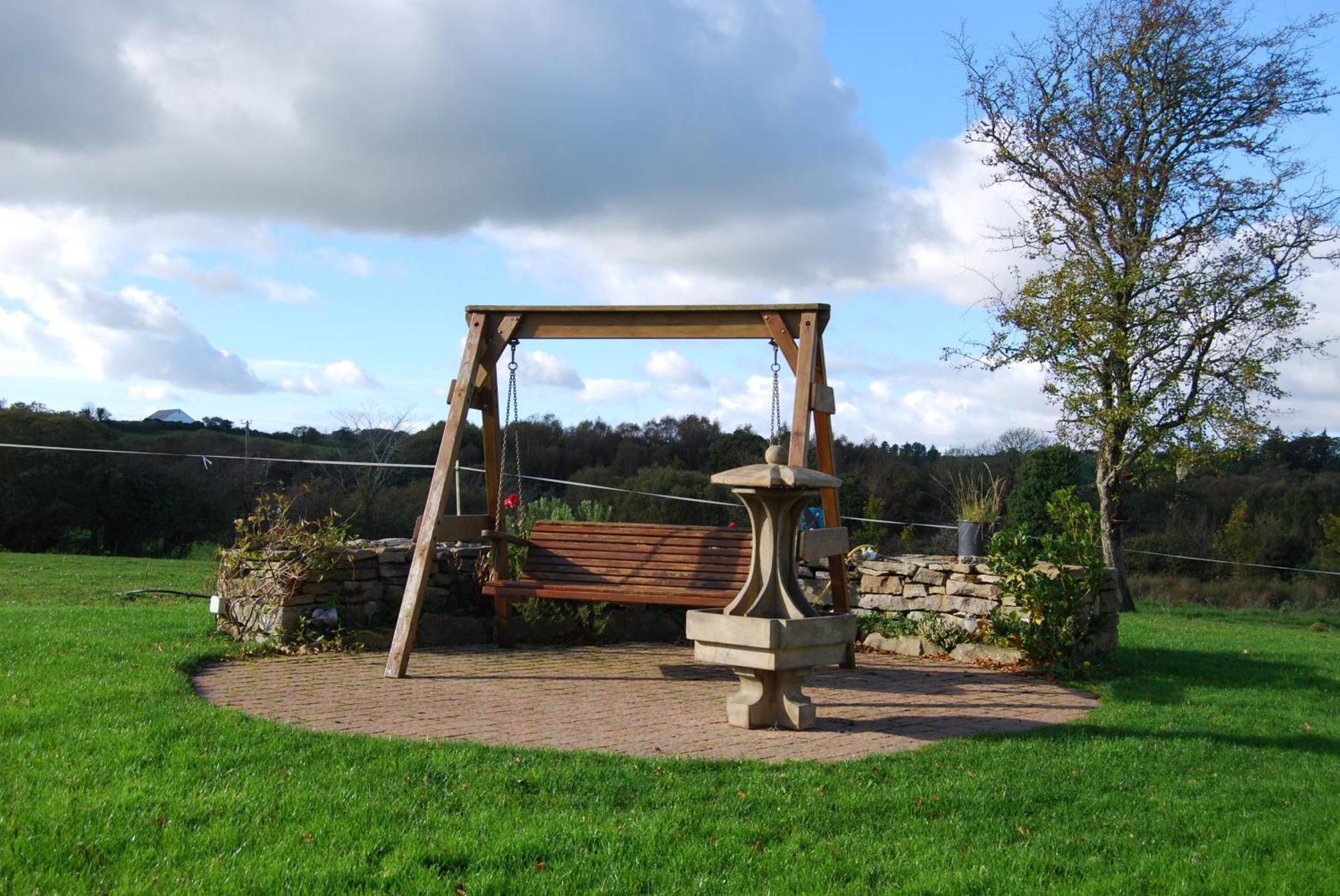 The Garden Gates Guest Accommodation Castlebar Exteriör bild
